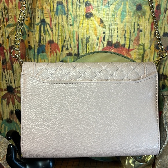 Steve Madden Shoulder Bag or Clutch w Pink Quilted Faux Leather Detachable Strap - Picture 5 of 17